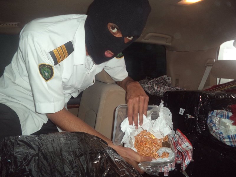 تهريب ذهب ومجوهرات: جمرك البطحاء يحبط محاولة