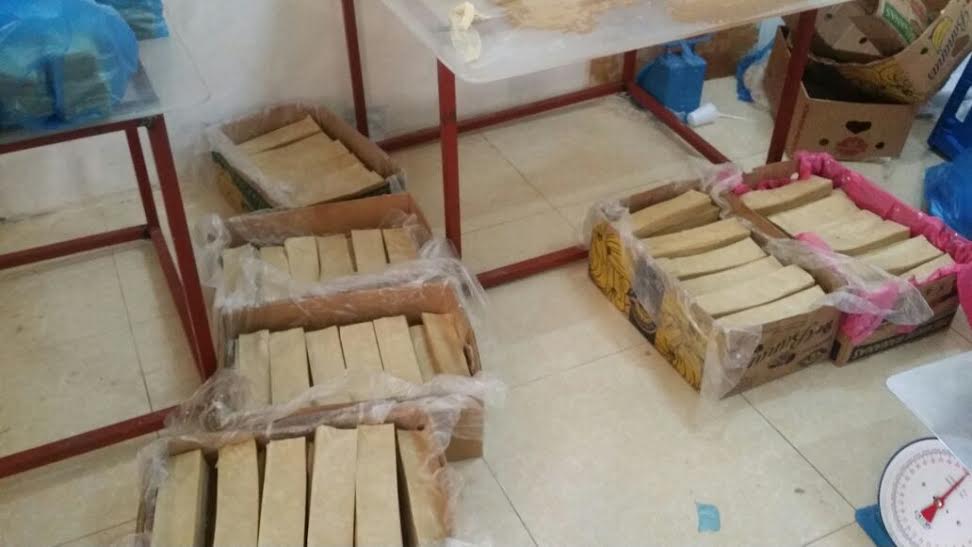 معمل مخالف لتحضير السمبوسة بالدمام