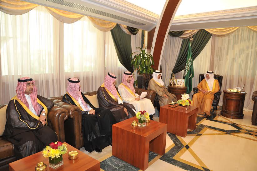 الأمير سعود بن نايف: الصدق أساس الإعلام