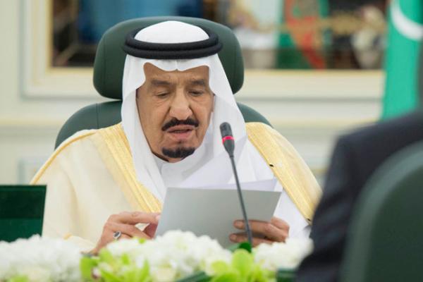 منح وسامي الملك فهد والملك فيصل: 260 ضابطاً