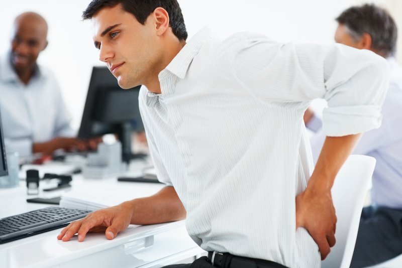 3 توصيات للتخلص من ألم الظهر