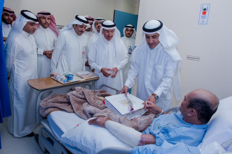 نائب وزير الصحة يعايد المرضى في الشرقية