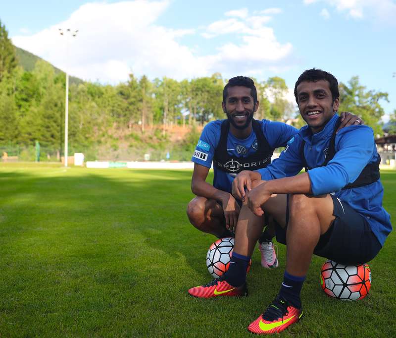 ماتوساس يجتمع بلاعبي الهلال | آخر الأخبار