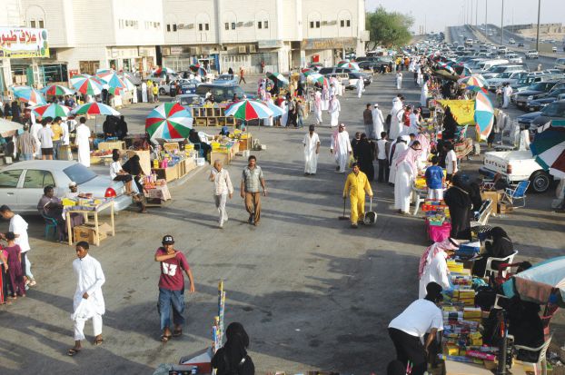 الألعاب النارية: ملاحقة أمنية ومخاطر متزايدة