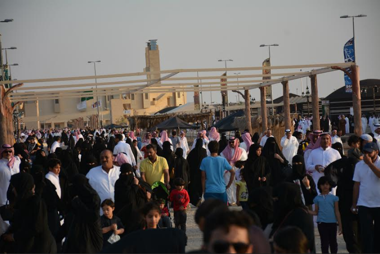 سوق عكاظ: 108 آلاف زائر في 3 أيام