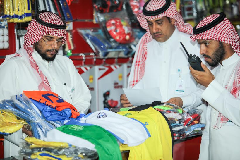 حماية علامات الأندية: 71 ألف منتج مقلد