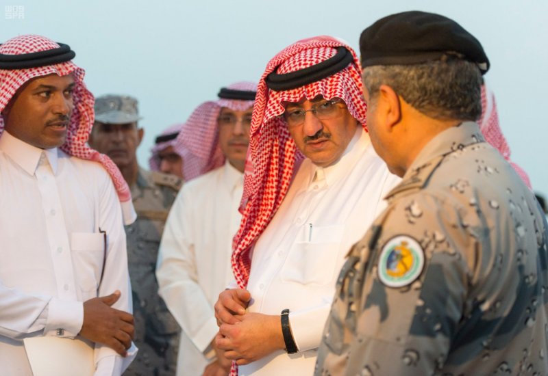 ولي العهد وتفقد الوسائط البحرية الجديدة