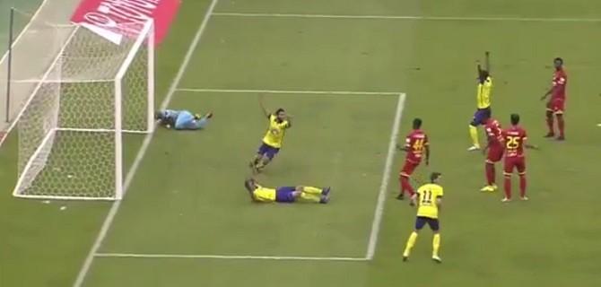 النصر يتغلب على القادسية: هدف أيالا يحسم الفوز