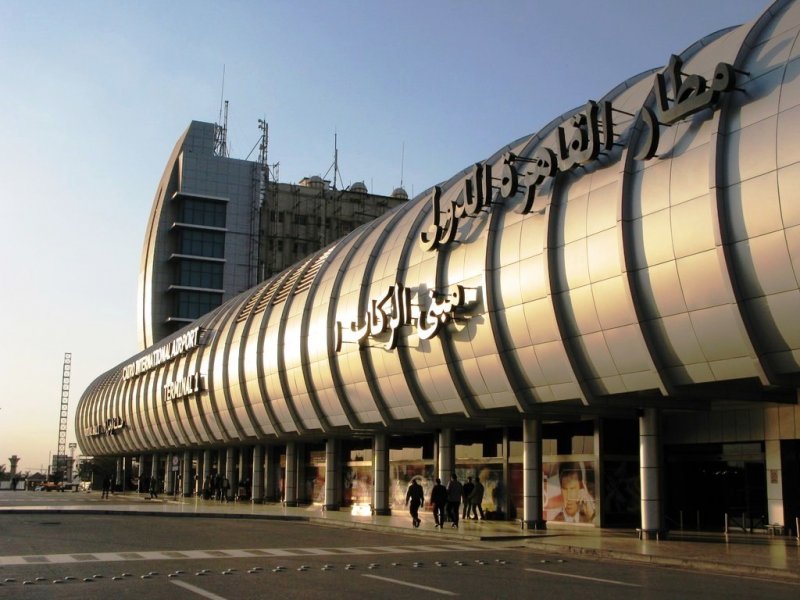 القطان: لا صحة لضرب سعودي بمطار القاهرة