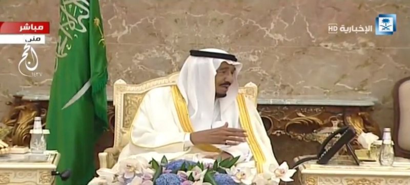 خادم الحرمين يستقبل ضيوف الحج - واس