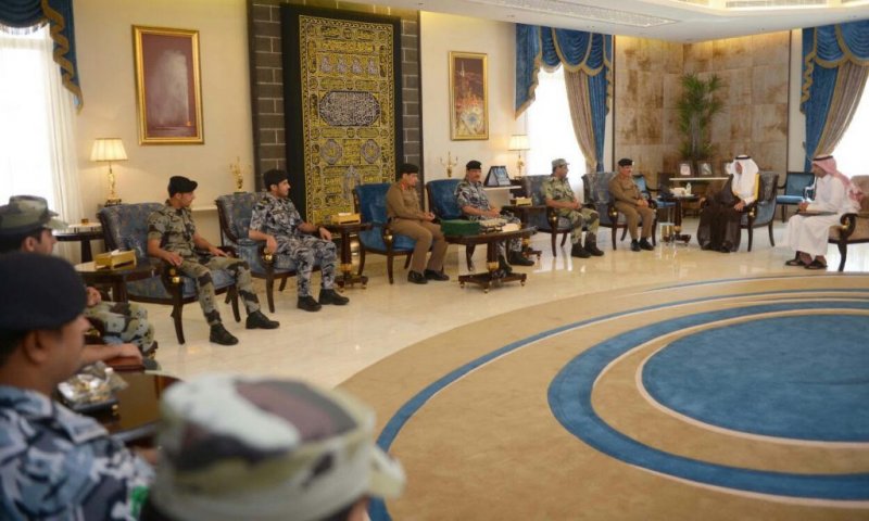 خطة الأمن العام للحج: الأمير خالد الفيصل يطلع عليها