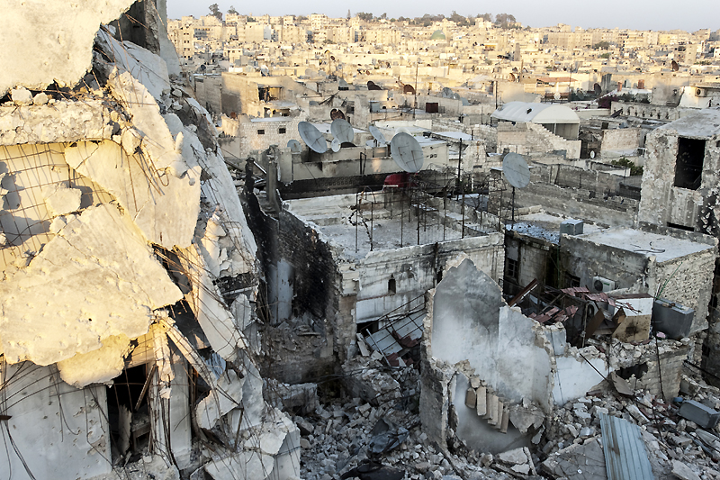 مبعوث الأمم المتحدة لسوريا: حلب في خطر