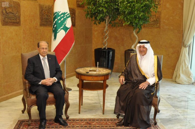 خالد الفيصل يدعو الرئيس اللبناني لزيارة المملكة