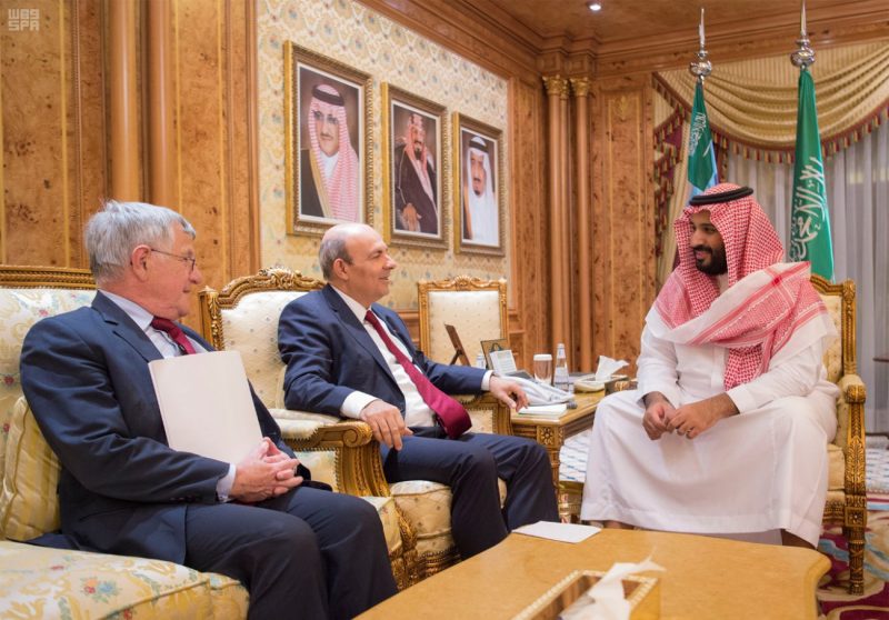 ولي العهد يلتقي داسو: تعاون صناعي وتقني