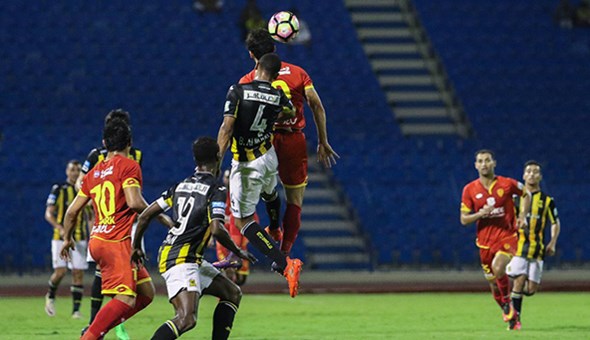عكايشي يصالح جماهير الاتحاد: فوز بثلاثية