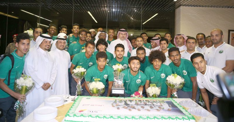 رئيس الهيئة يستقبل منتخب الشباب | الرياضة