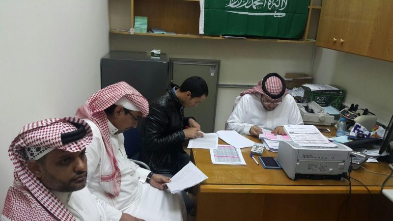 تأخر صرف الأجور بالباحة: وزارة العمل تتدخل