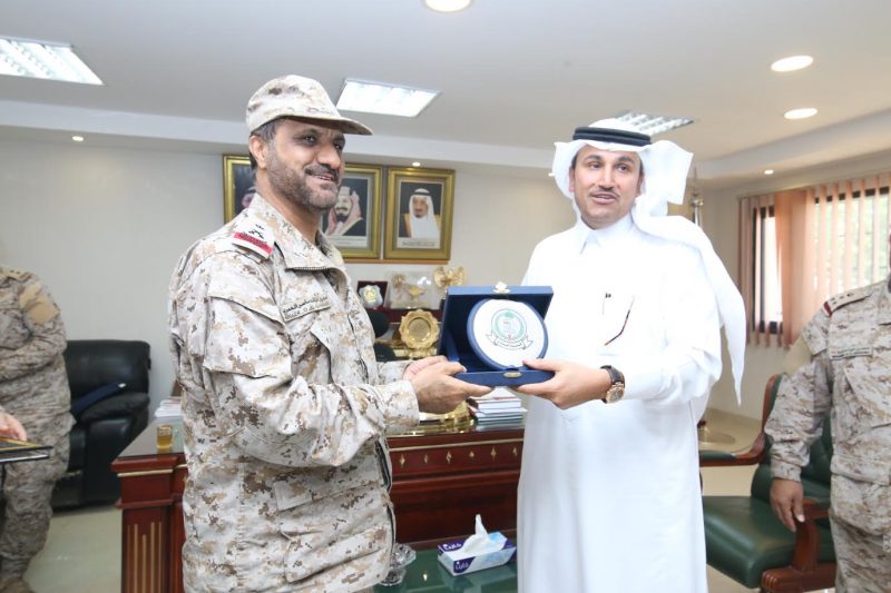 قائد قوة جازان يثمن دعم "السعودية" للجنود المرابطين على الحدود