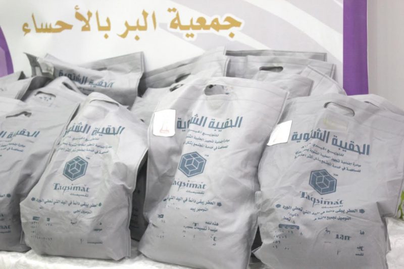 نادي عطاء التطوعي يقدم تبرعات شتوية