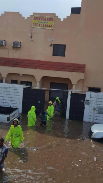 الدفاع المدني ينقذ 48 شخصاً بجدة