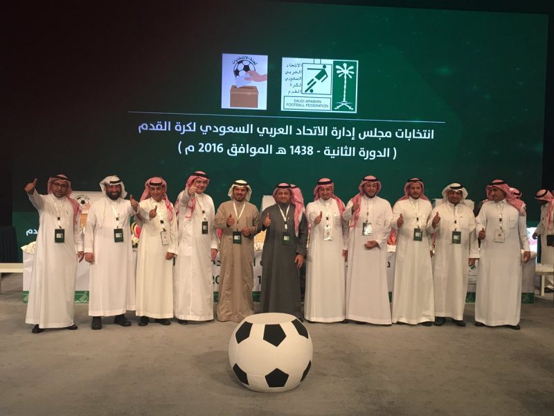 عادل عزت رئيساً للاتحاد السعودي.. تفاصيل
