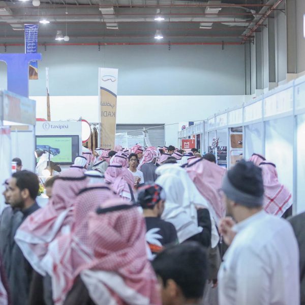 مبيعات رحلات 1: 4.5 مليون ريال!