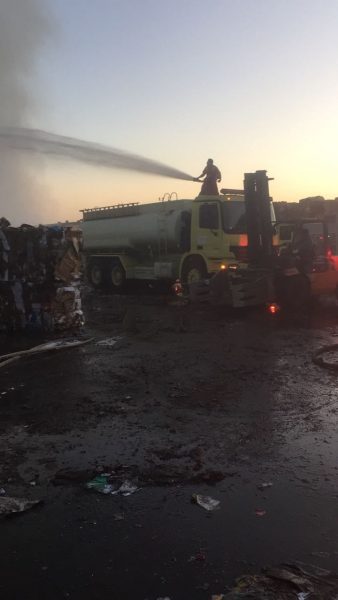 حريق مصنع ورق الدمام: صور وتفاصيل