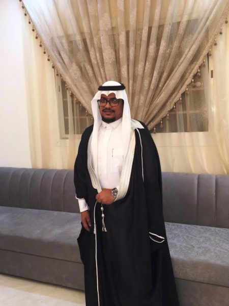 الزبيدي: احتفال بعقد قرانه