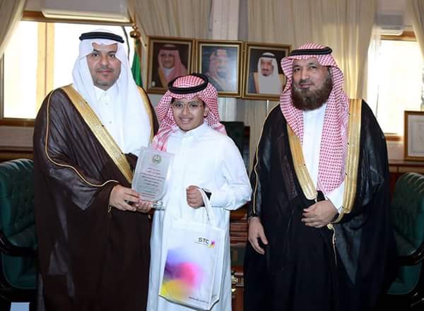 محافظ الطائف يستضيف أبطال العالم في الخوارزمي
