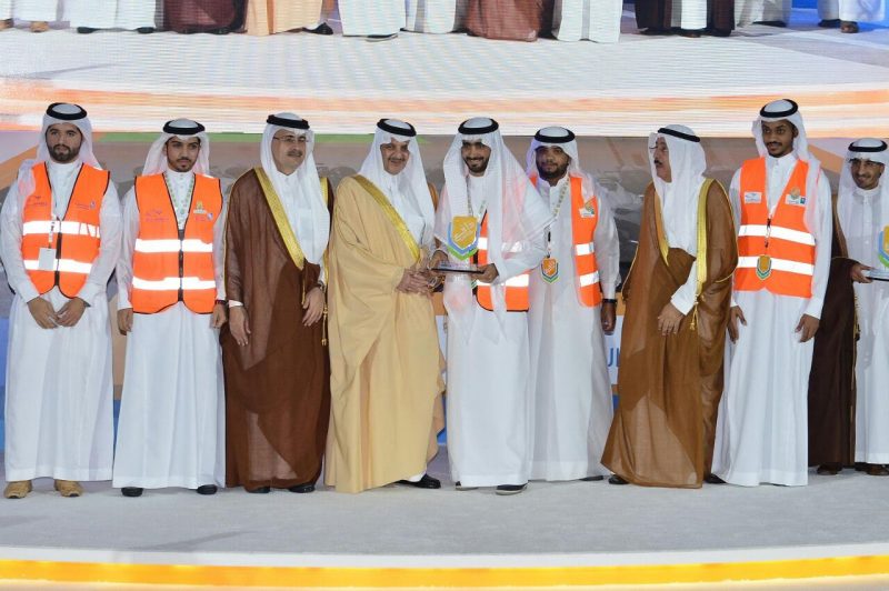 برنامج دافع: تخريج 1051 درعاً