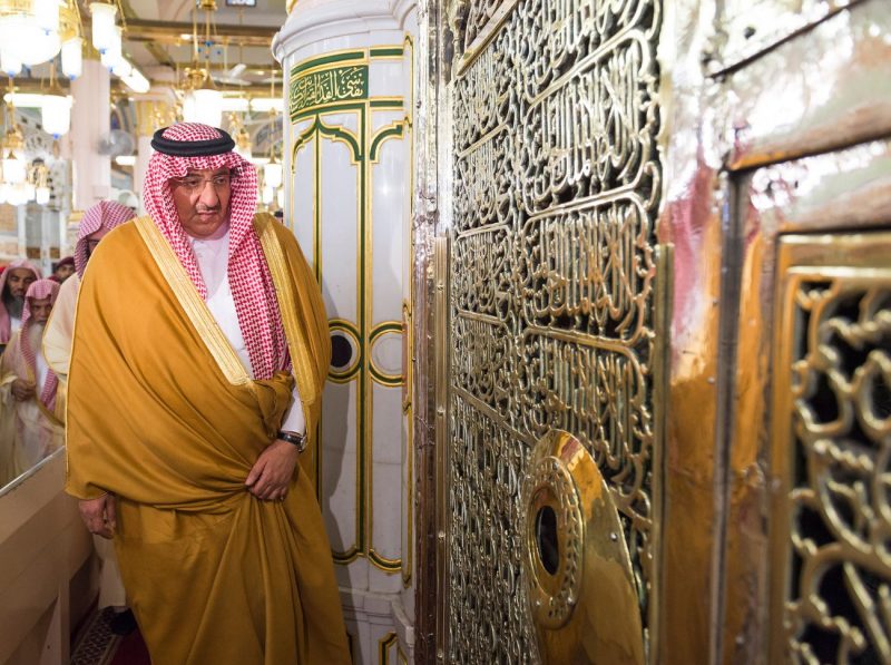 زيارة الأمير محمد بن نايف للمسجد النبوي