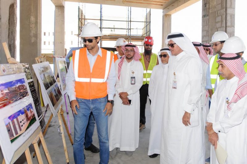 مشاريع الهيئة الملكية بينبع: تفقد الدكتور نصيف