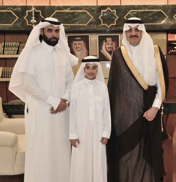 تكريم الطفل الزهراني: أمير الشرقية يكرم بطلاً صغيراً