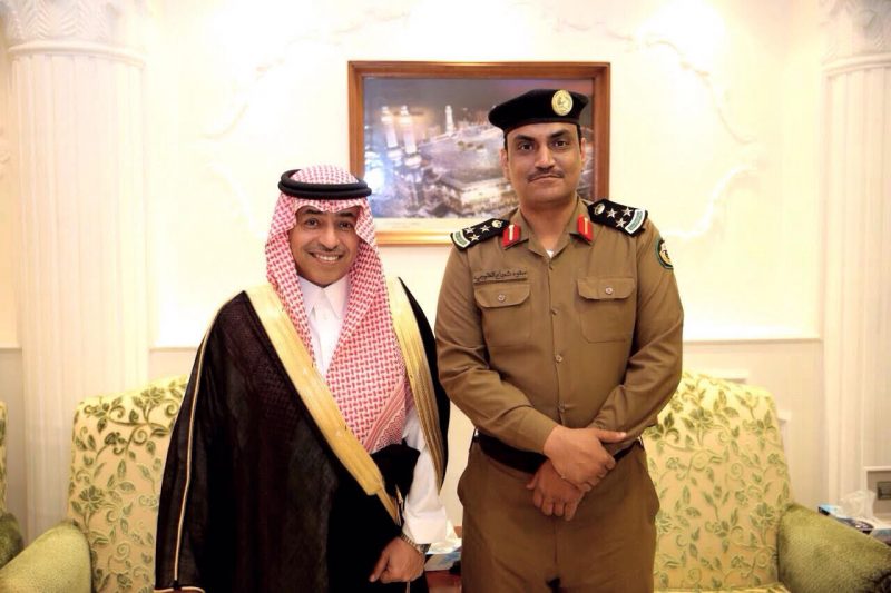 محافظ الجبيل يقلد عدد من الضباط رتبهم الجديدة