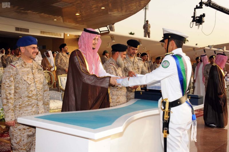 تخريج كلية الملك فهد البحرية بالجبيل