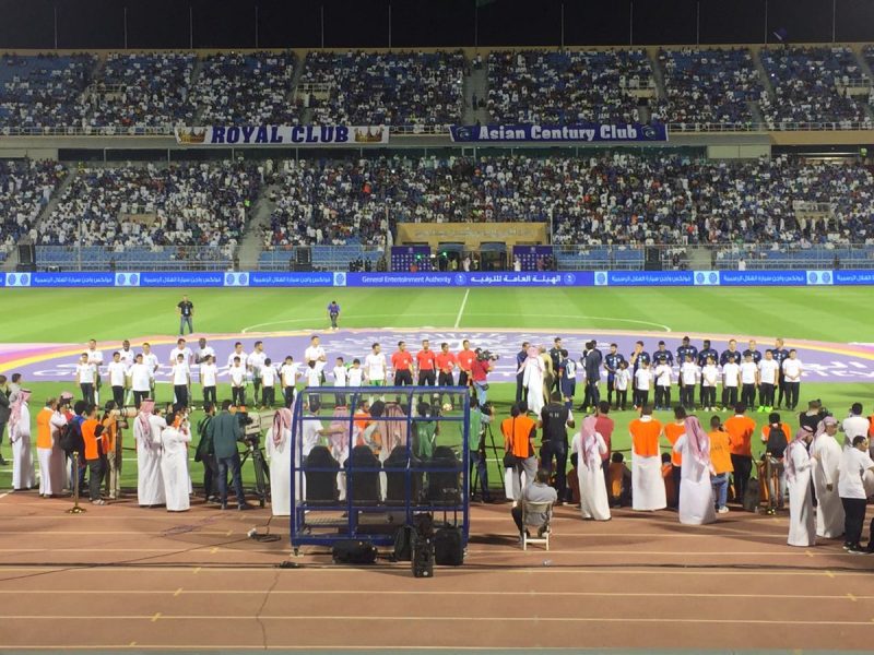 الهلال ونيويورك كوزموس: مباراة استعراضية