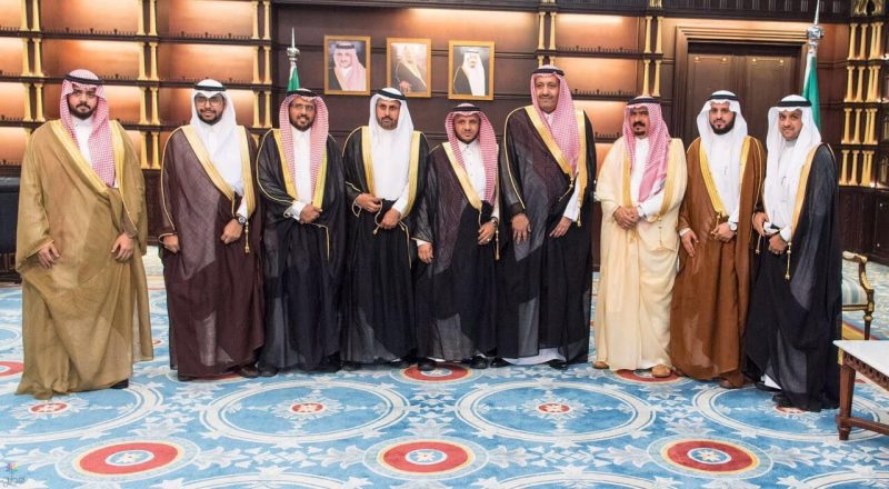 أمير الباحة يستقبل مسؤولين - أخبار الباحة