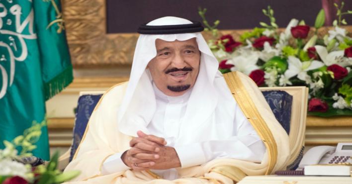 خادم الحرمين يعالج طفل سيامي من السودان