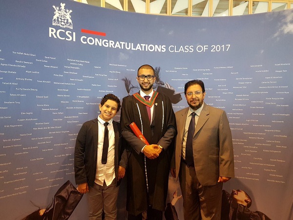 "ابو رياح" يحتفل بتخرج ابنه من الكلية الملكية للجراحين بإيرلندا