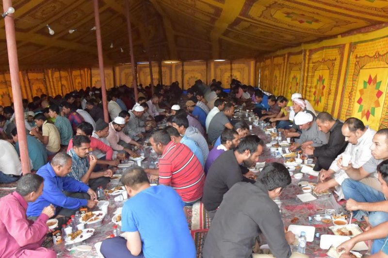 130 ألف وجبة إفطار صائم توزعها " بر أبها "