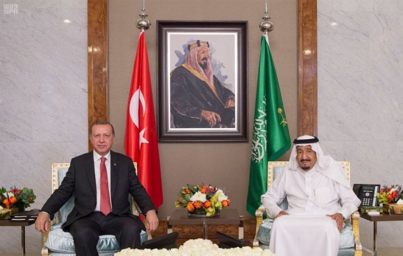 خادم الحرمين الشريفين والرئيس التركي يعقدان جلسة مباحثات