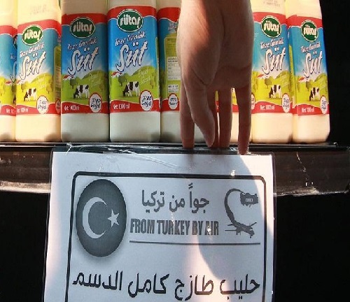 "نيويورك تايمز": القطريون لا يحبون طعم اللبن التركي