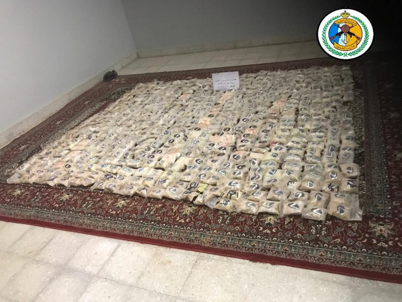 وافد عربي يهرب ٥١٨ ألف قرص أمفيتامين مخدر على جمل