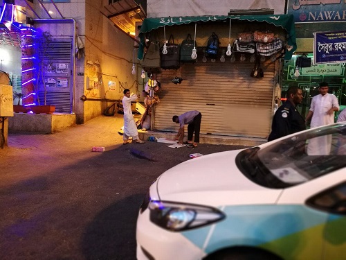 ضبط ومصادرة أدوية ومخاليط عشبية غير مرخصة بمكة