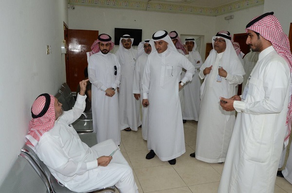 نائب وزير الصحة يتفقد منشآت الشرقية