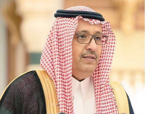 أمير منطقة الباحة يدشن انطلاقة مهرجان الرمان السادس