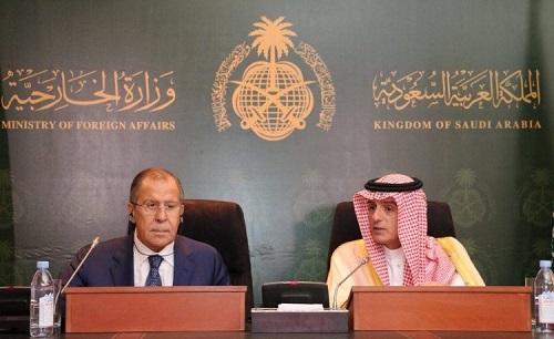الجبير: الأزمة مع قطر مستمرة حتى توقف دعم الإرهاب
