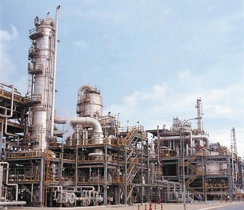 تطبيق نظام توزيع الغاز الجاف وغاز البترول للأغراض السكنية والتجارية