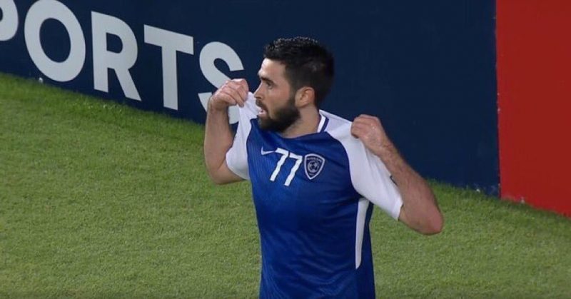 برباعية نظيفة ..الهلال يروض "بيرسيبوليس" الإيراني بذهاب نصف النهائي (فيديو )