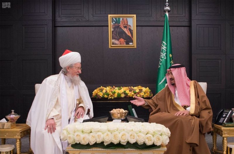 خادم الحرمين يستقبل المفتي الأعلى رئيس الإدارة الدينية المركزية لمسلمي روسيا